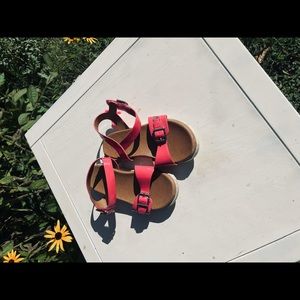 Nina sandals